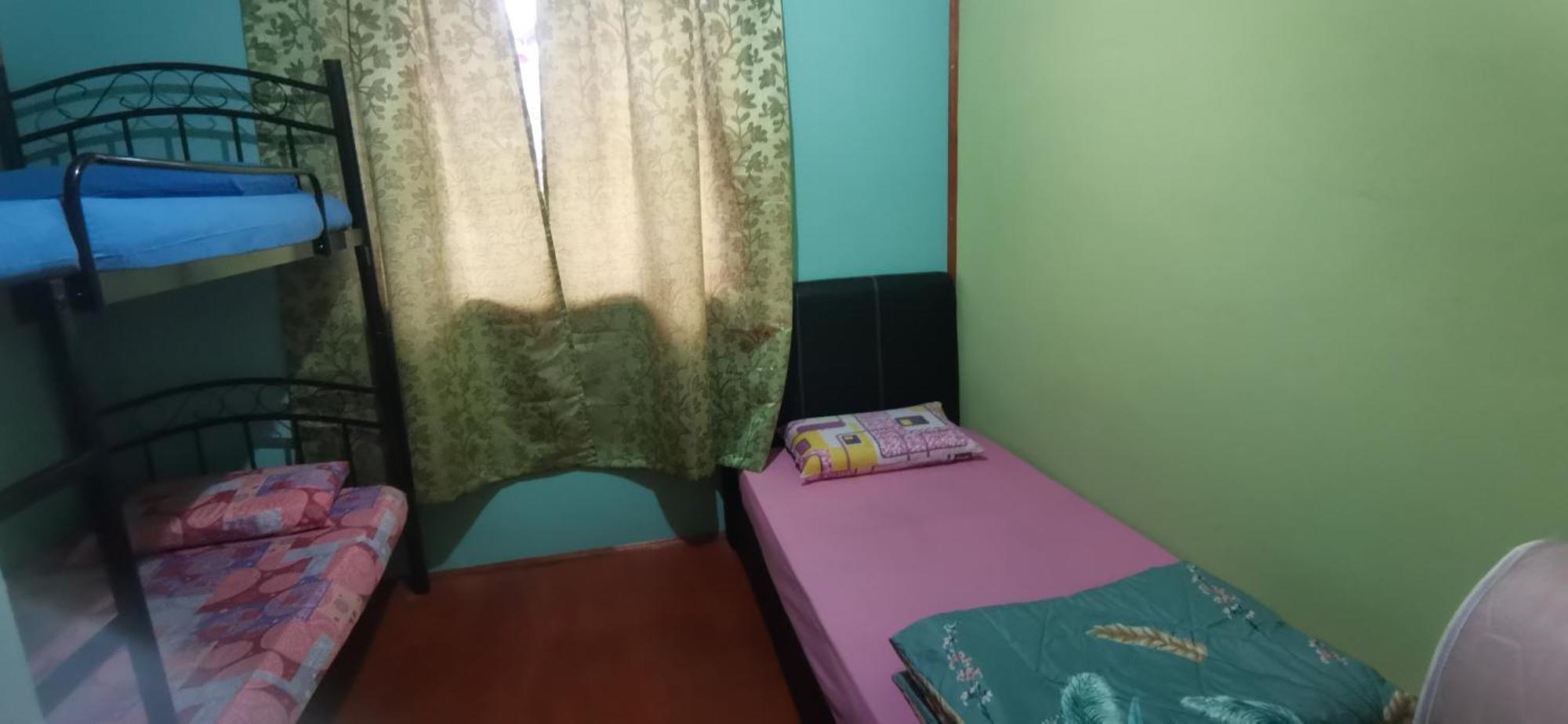 Strawberry Rest House Mesilou Kampong Kundassan Стая снимка